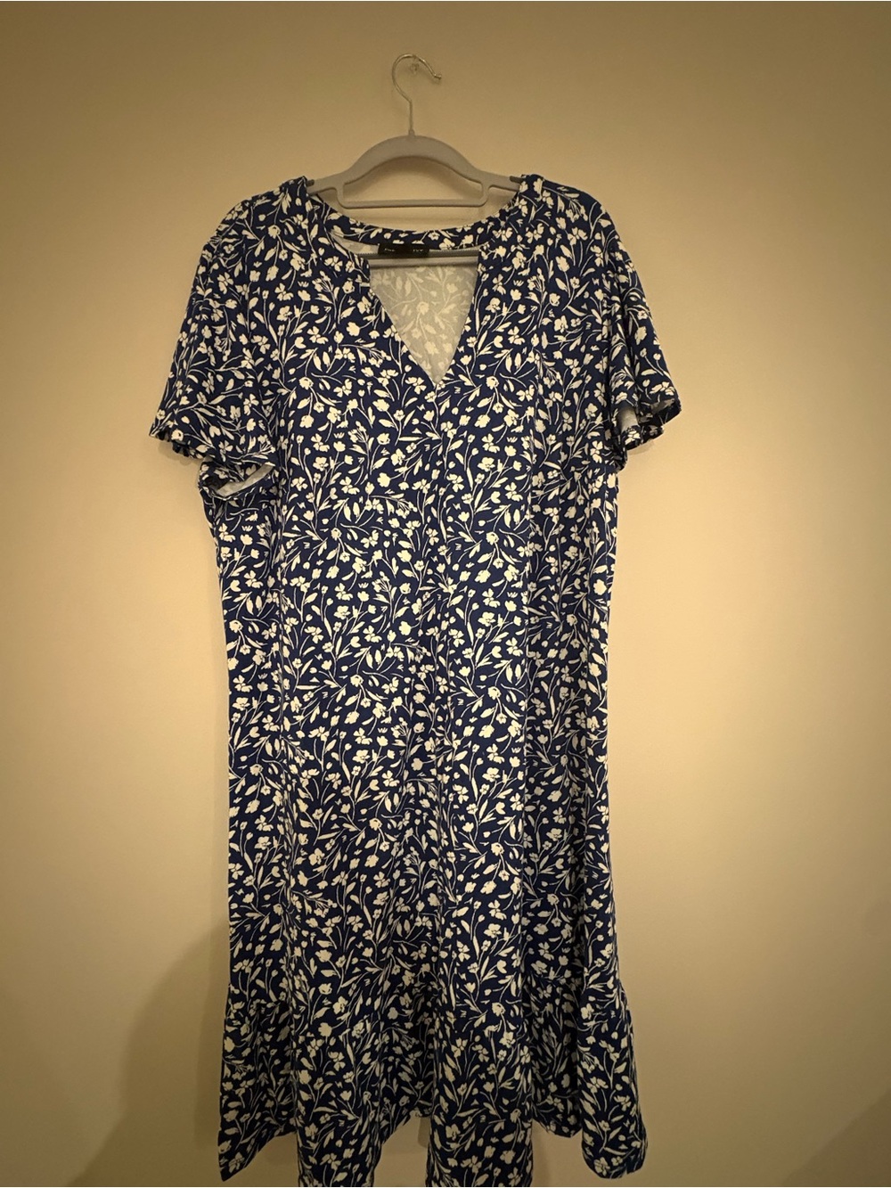 NWOT Fortune + Ivy Floral Blue and White Midi Dress